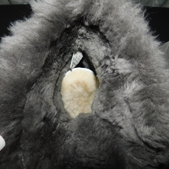 KOOLABURRA GRAY SUEDE SHEEPSKIN LEXY BOOTS SIZE 9 - Picture 6 of 8